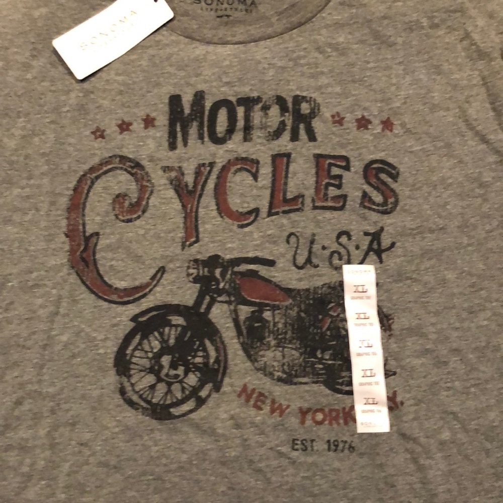 Men’s Sonoma graphic T size XL. New with tags